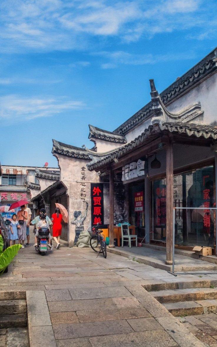 深足高层:俱乐部债务大概为几亿元,曾靠刷脸保住中超资格